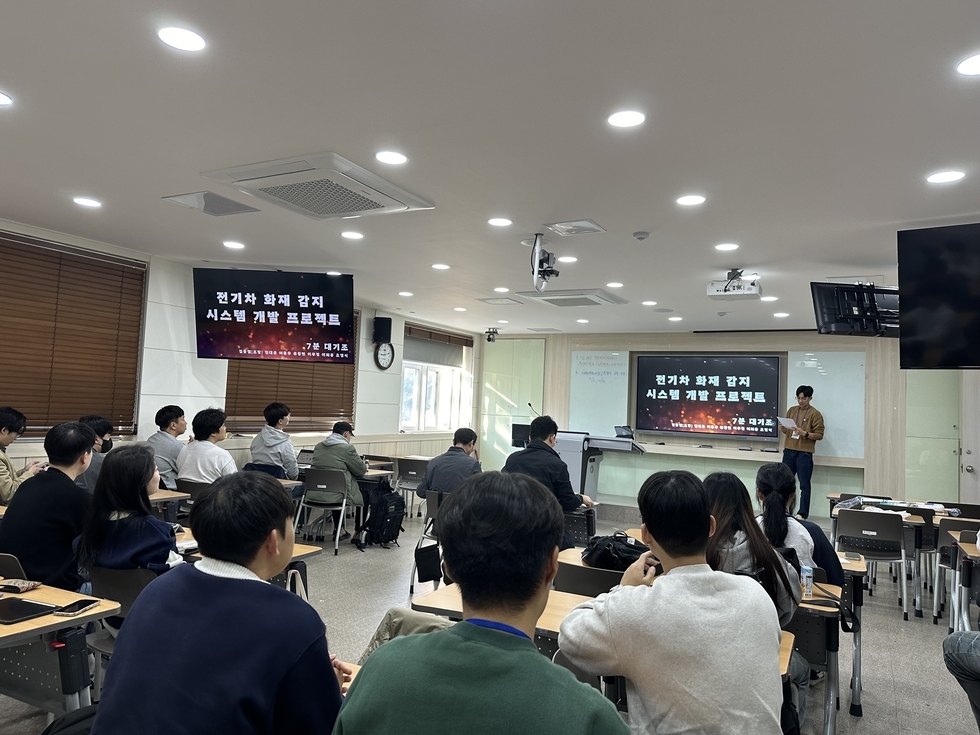 캡스톤 디자인 프로그램 3.jpg