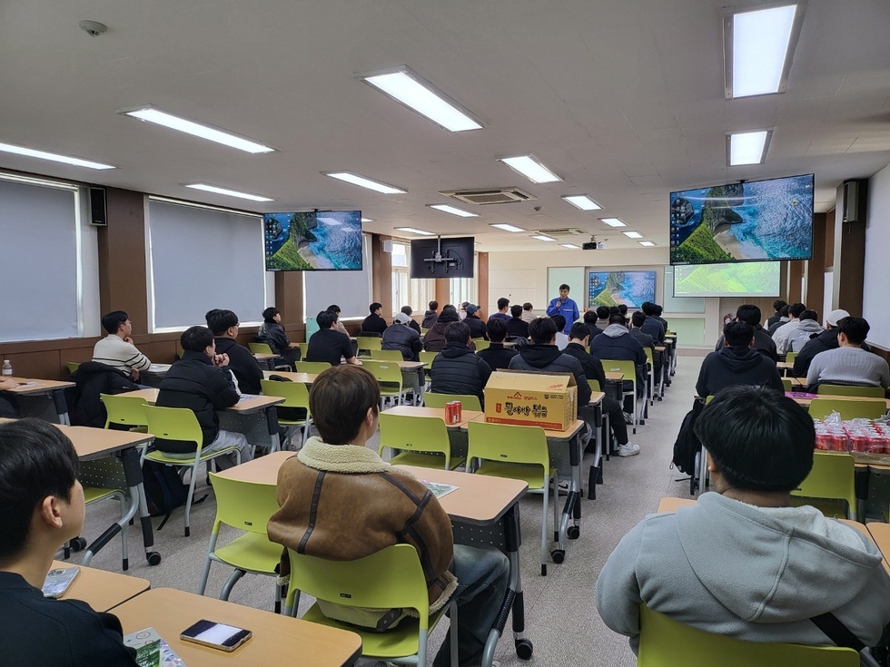 KakaoTalk_20250401_100611088_09.jpg