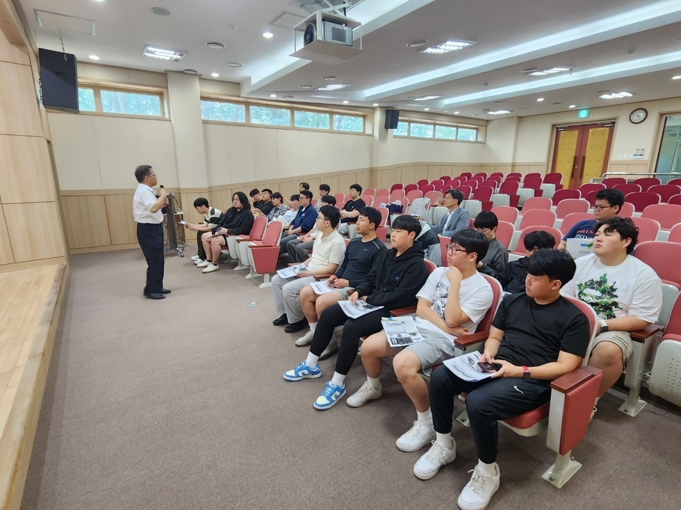 KakaoTalk_20250610_112208599_05.jpg